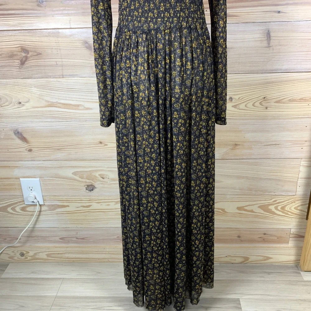 Free People Maxi Dress‎ Womens Small Dark Floral Smocked Mesh Long Sleeve Boho